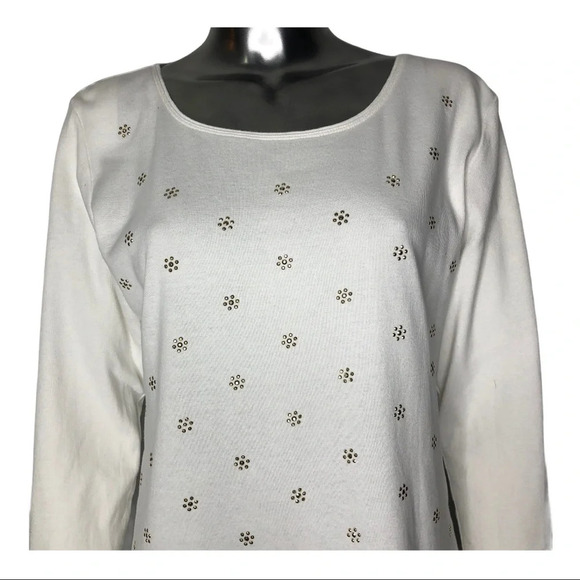 🛍️3/$40 Ruby Rd. White Top Gold Accents Knit Top Size Small - Picture 3 of 4